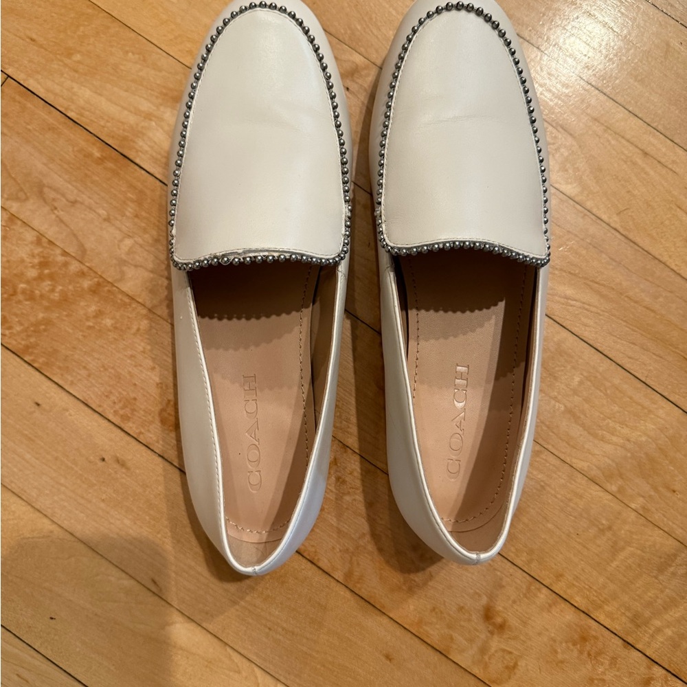 Coach Women's Cream Leather Loafers with Silver Trim size 8.5